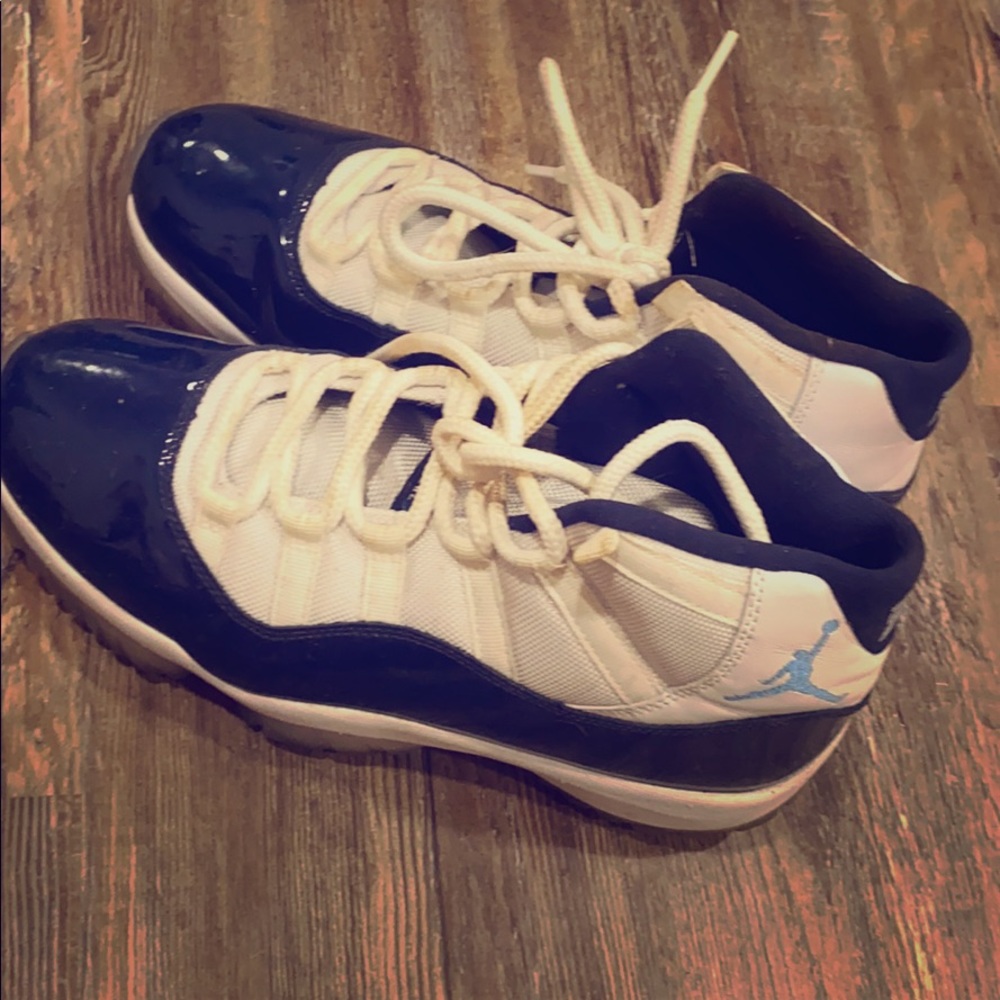 Aj11 Retro win like 82